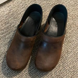 Dansko Clogs size 40